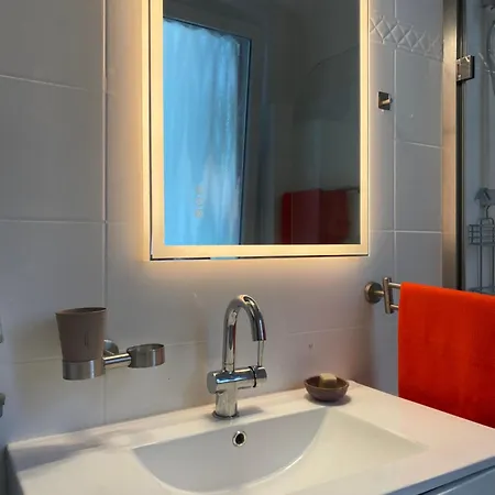 Grosszuegige Oase Mitte *