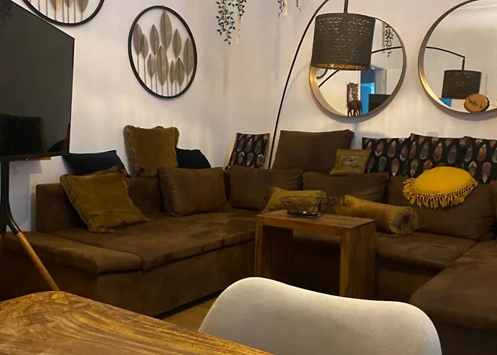 Grosszuegige Oase Mitte דירה